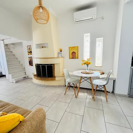 Elkaza Daire Fira (Santorini)