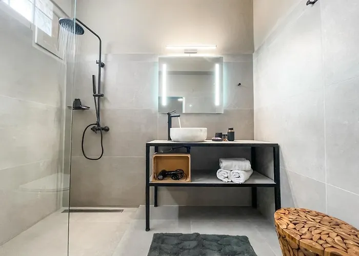 Elkaza * Fira (Santorini)