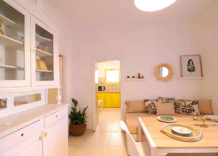 Elkaza Fira (Santorini)