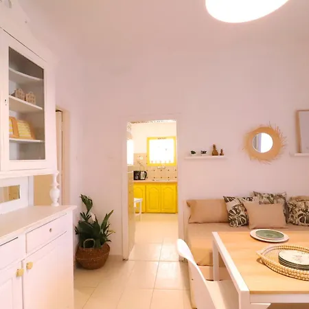 Elkaza Fira (Santorini)