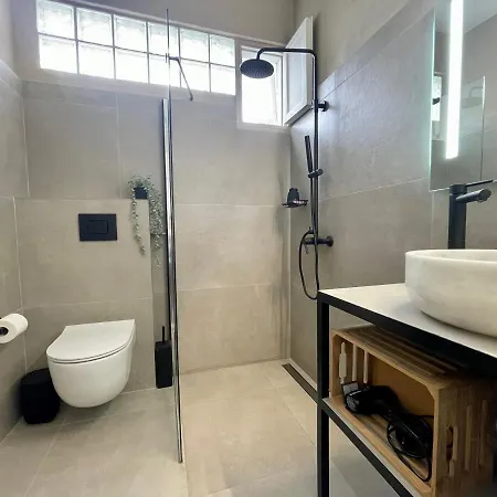Elkaza Apartament Fira (Santorini)